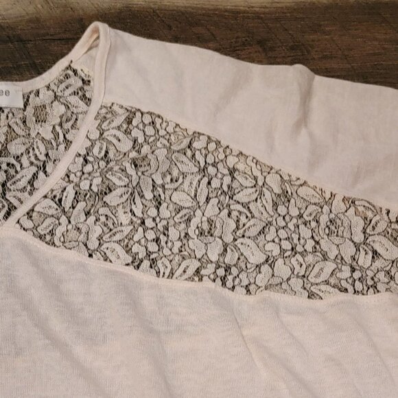 Umgee lace top Black and Ivory - Picture 4 of 7